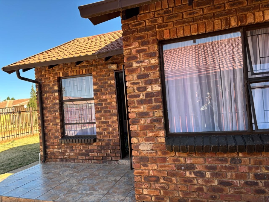 3 Bedroom Property for Sale in Mmabatho Unit 14 North West